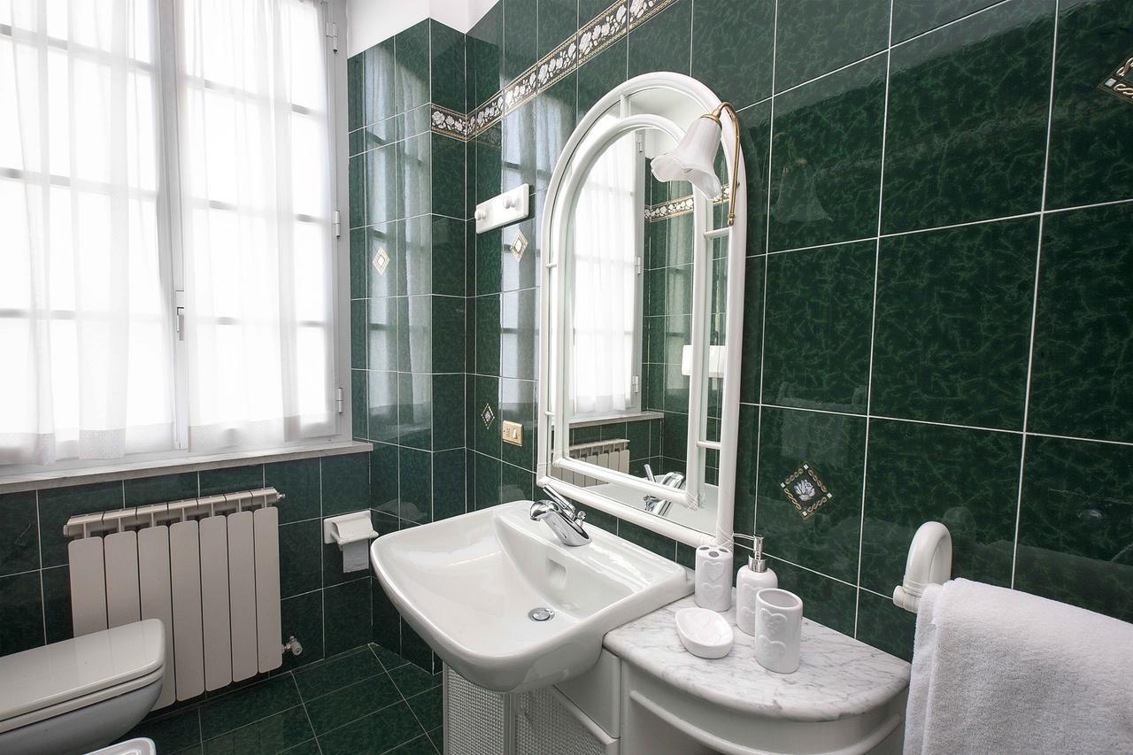 Lord Nelson - Camere Chiavari Exterior foto