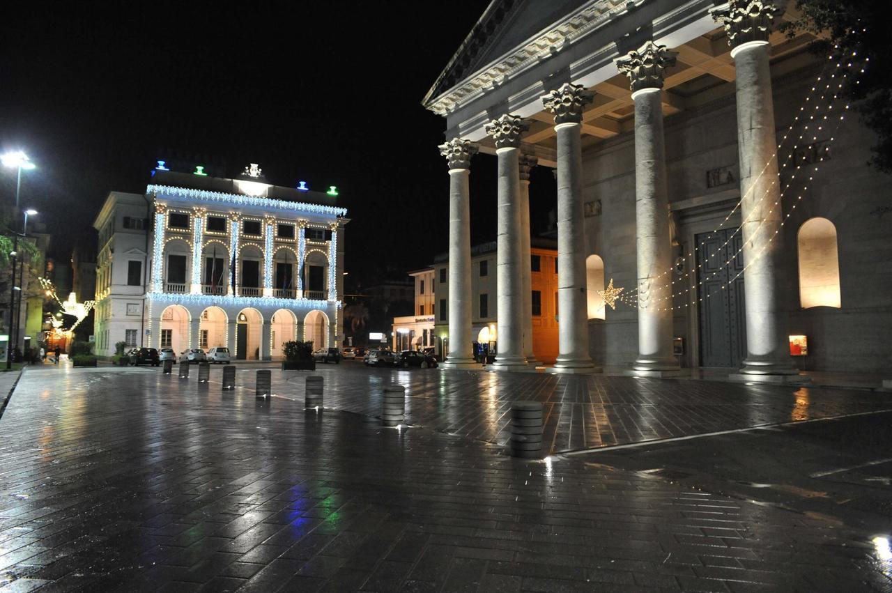 Lord Nelson - Camere Chiavari Exterior foto
